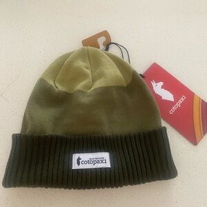 Cotopaxi Blue and Green Alto Beanie